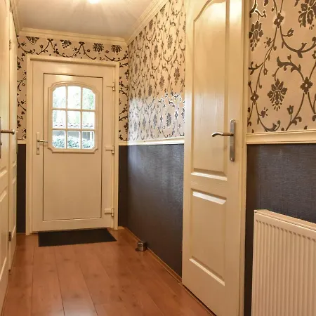 Modern In With Bubble Bath Holiday home