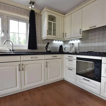 Hotel Modern In With Bubble Bath